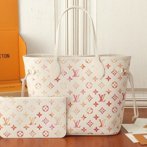 LV Neverfull MM M47080 12.2 x 11 x 5.5 in Without Box