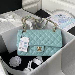 Alternative view of Chanel Classic Flap Bag 15.5×25.5×6.5cm