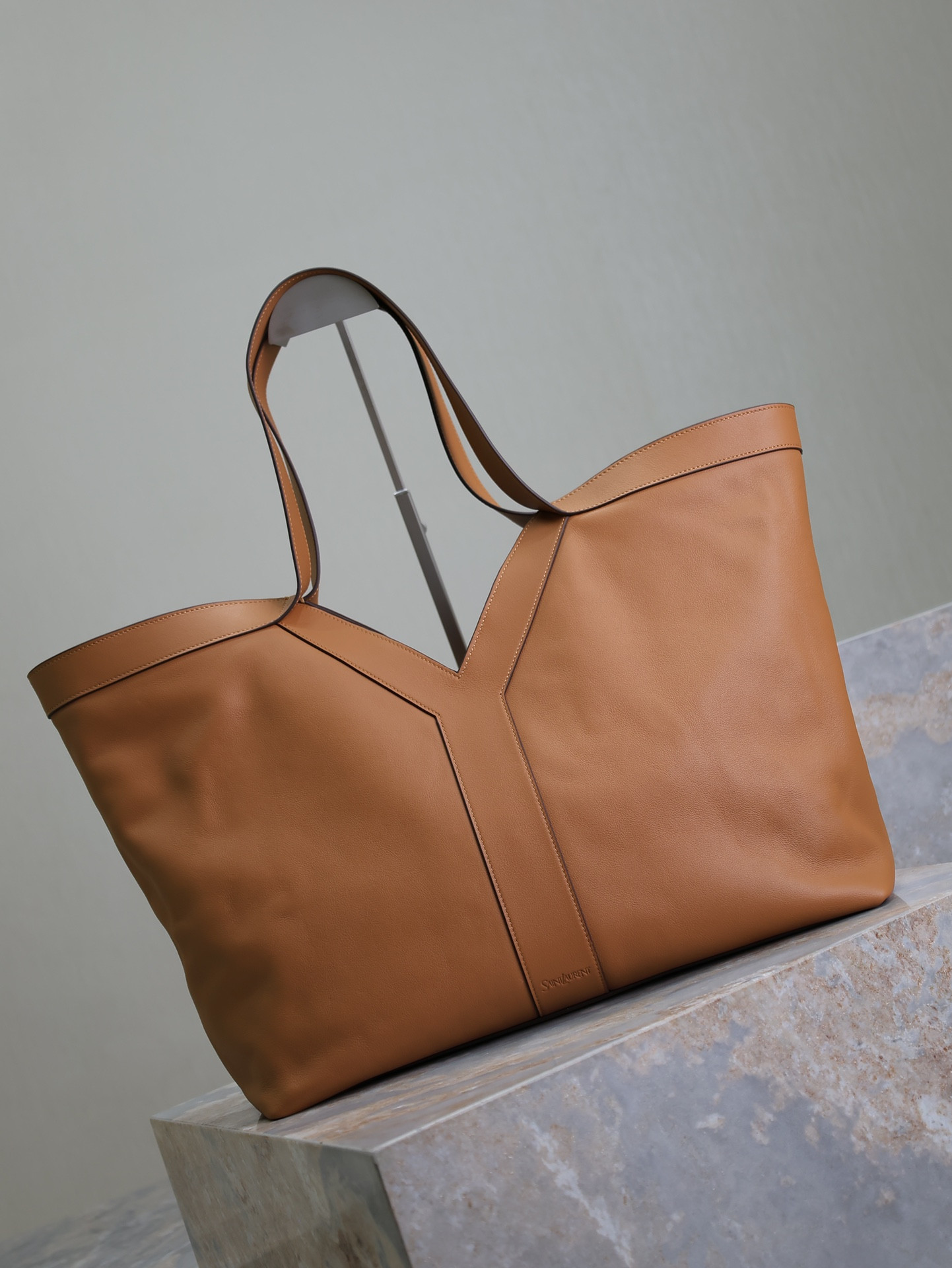 YSL WHY TOTE 38 39x34x22cm - Image 3