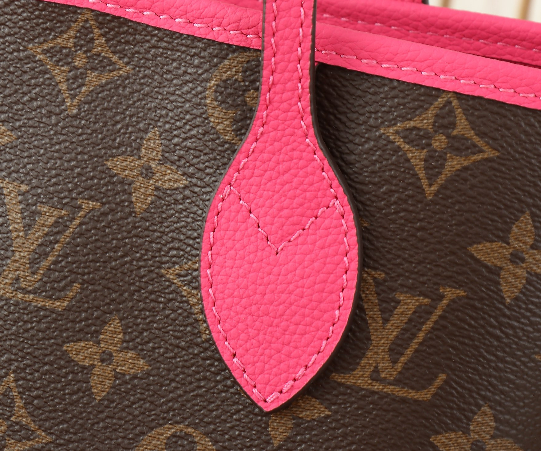 LV Neverfull Bandouli¨¨re Inside Out BB M12106 24x14x9cm - Image 10