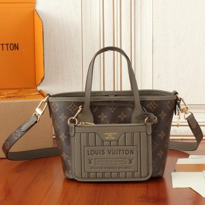 Alternative view of LV Neverfull Bandouli¨¨re Inside Out BB M12109 24x14x9cm
