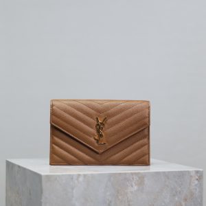 Alternative view of YSL Cassandra WOC envelope chain wallet in grained poudre leather 19 x 12.5 x 3.5 cm