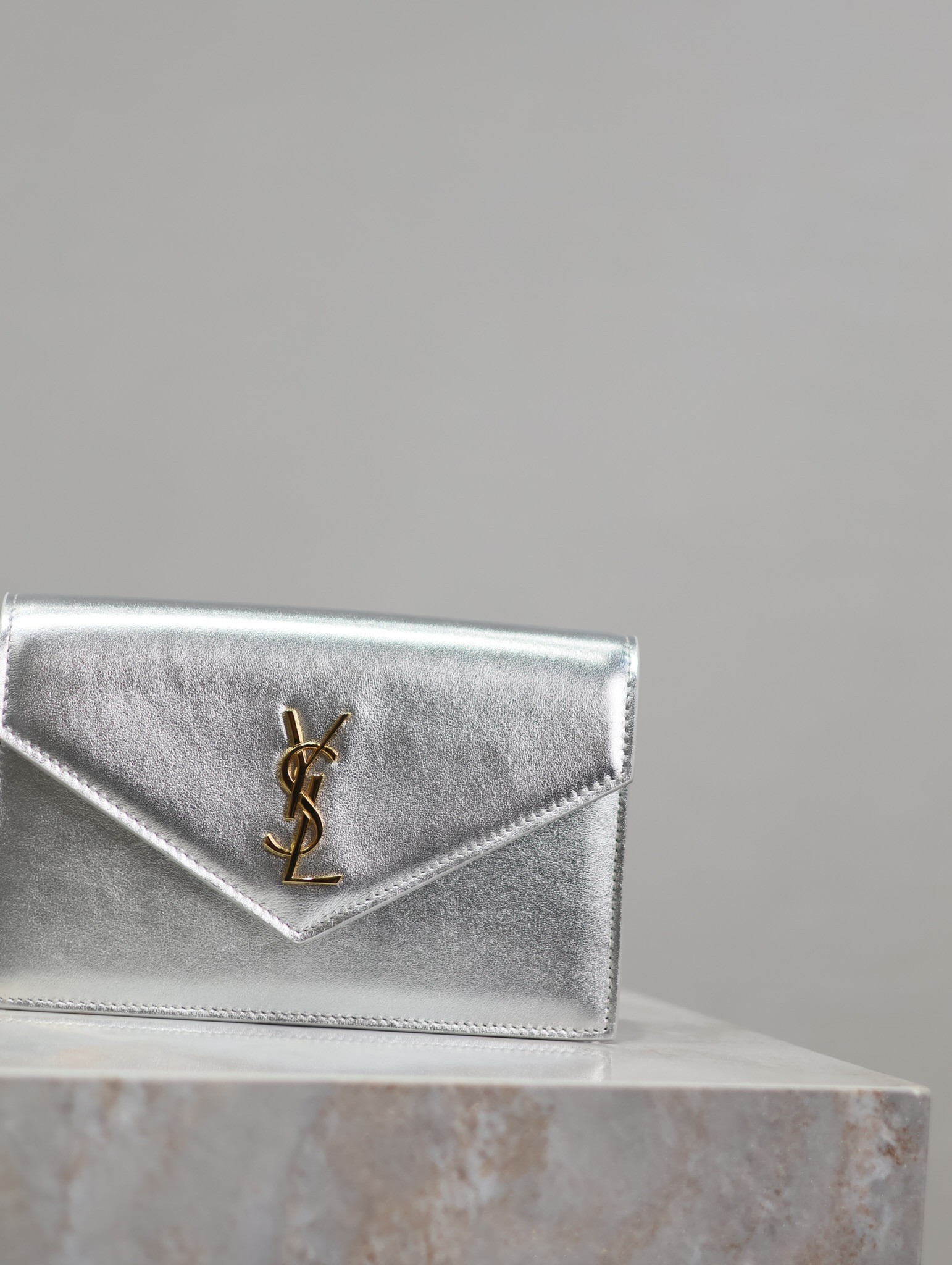 YSL Cassandra WOC envelope chain wallet 19x12.5x3.5cm - Image 4