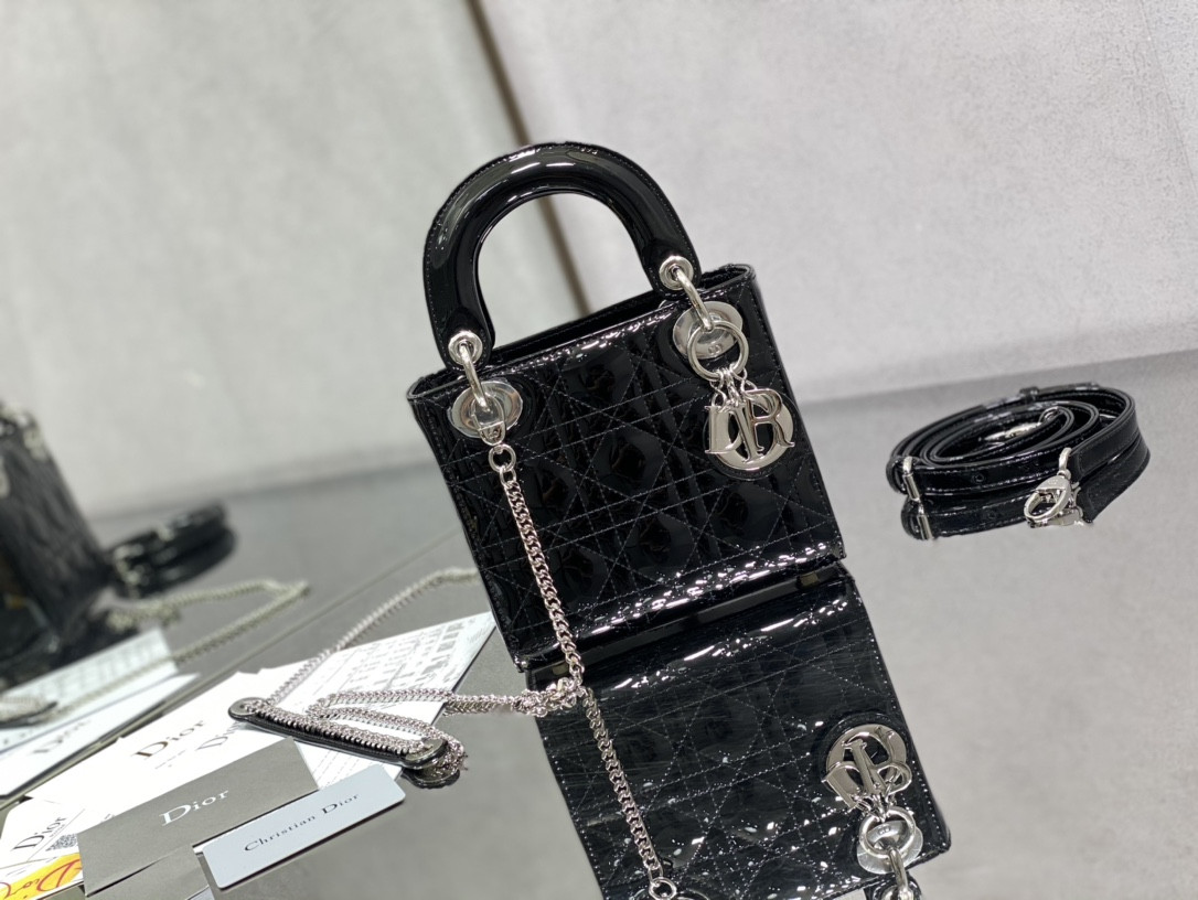 Mini Lady Dior Bag Patent Cannage Calfskin 17 x 15 x 7 cm