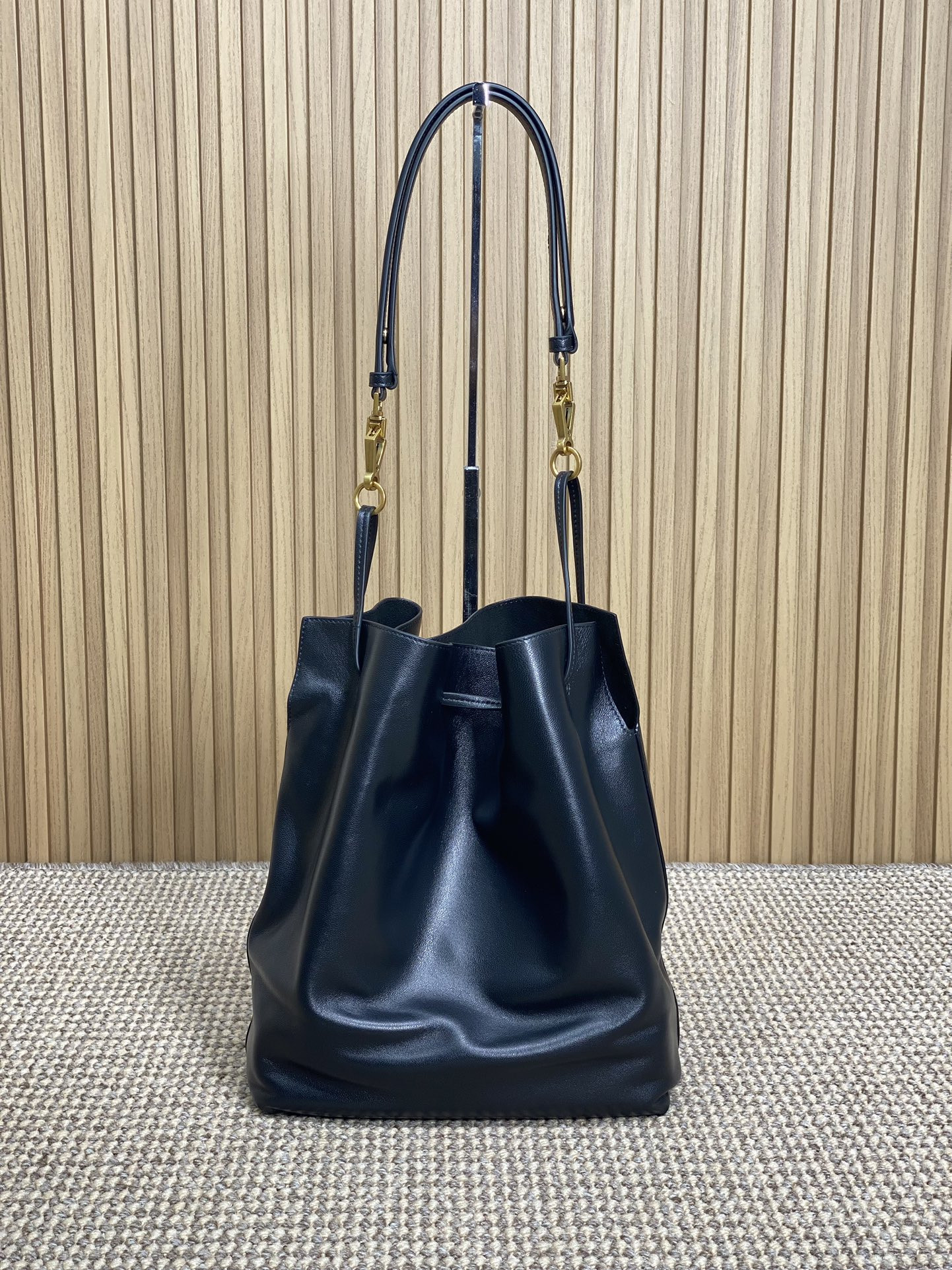 YSL PARIS VII pochon in lambskin 24X30X12cm - Image 3