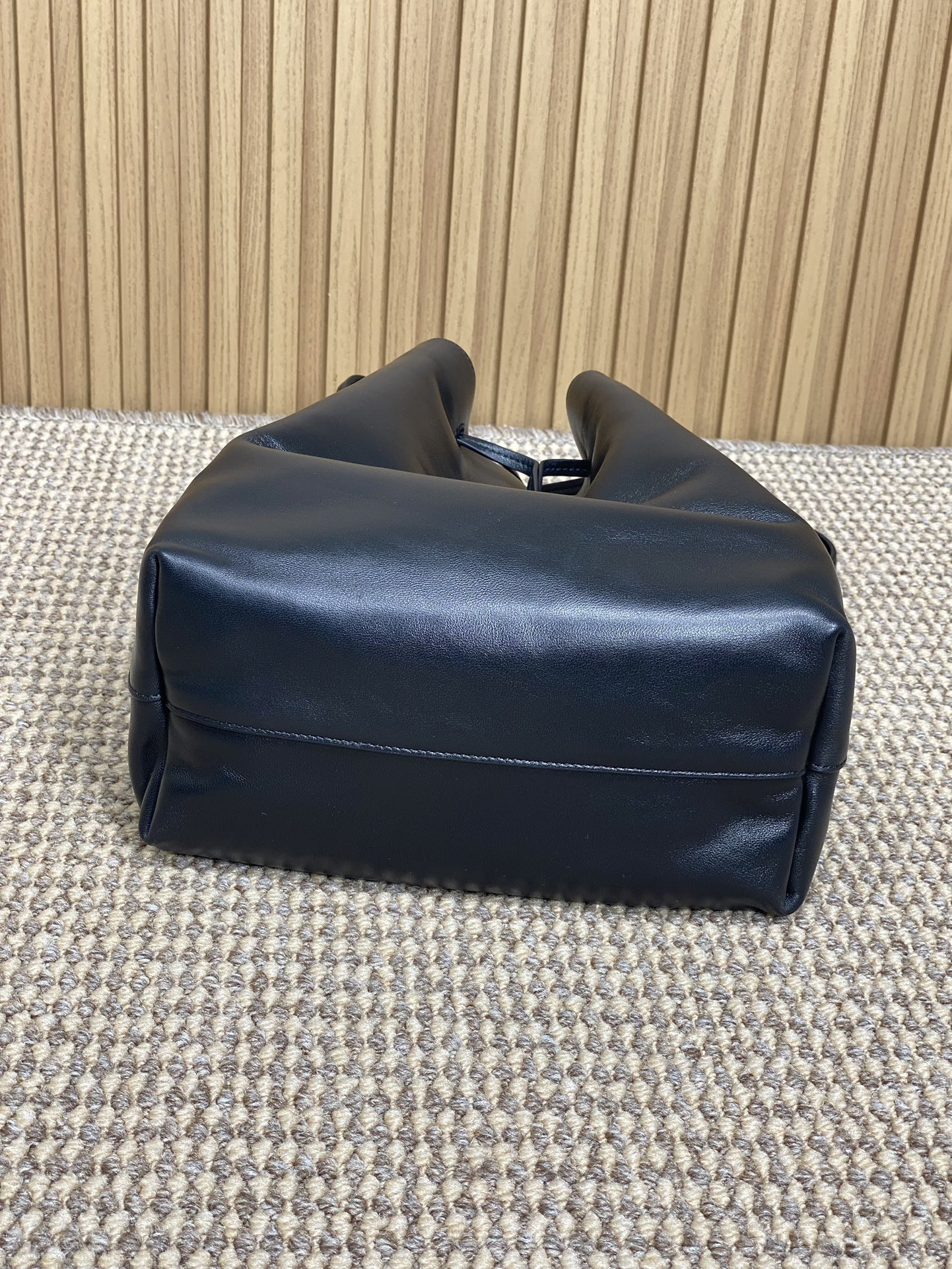 YSL PARIS VII pochon in lambskin 24X30X12cm - Image 5