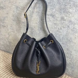YSL PARIS VII small hobo in grained leather 30X25X3cm