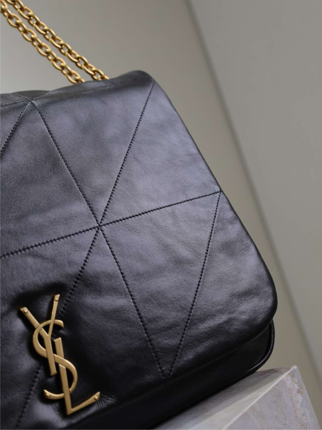 YSL large jamie 4.3 in lambskin 43x29x9cm - Image 7