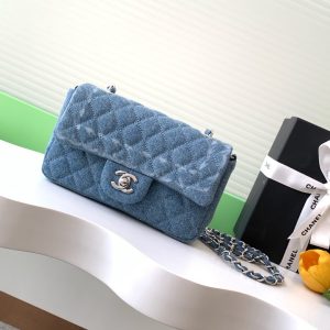 Chanel Mini CF vintage 20cm