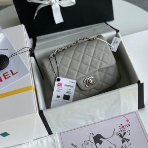 CHANEL mini CF 17cm