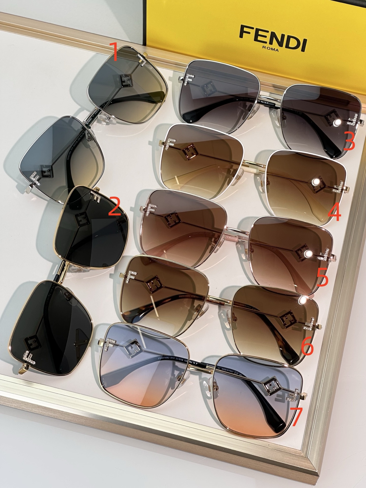 Fendi Glasses FE40149U 58-19-140 - Image 2