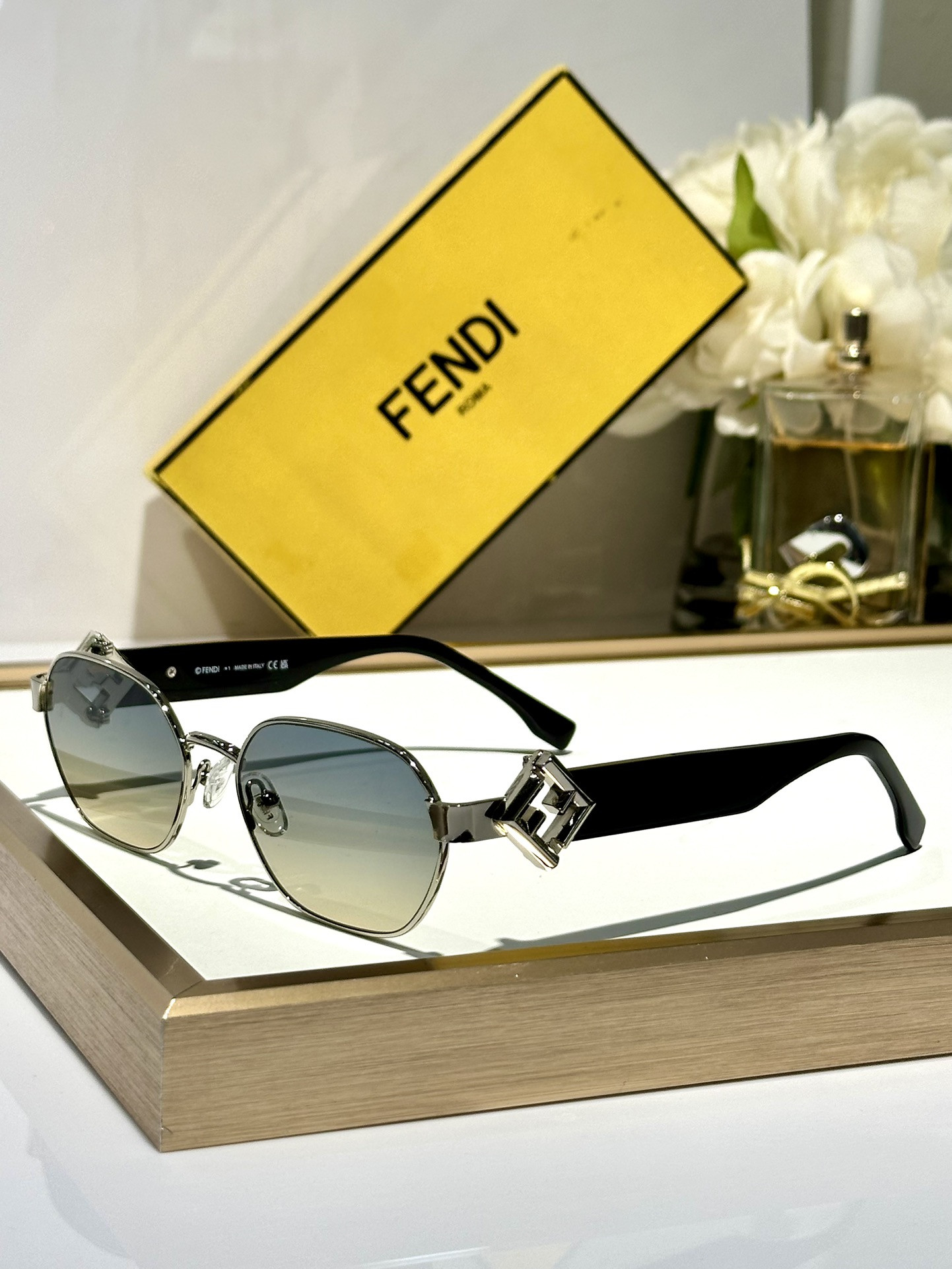 Fendi Glasses FE40148l 56-19-140 - Image 5
