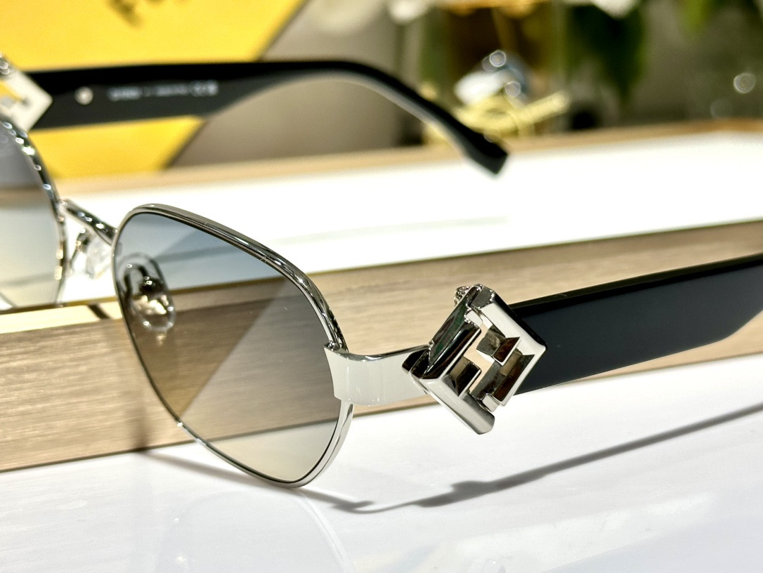 Fendi Glasses FE40148l 56-19-140 - Image 10
