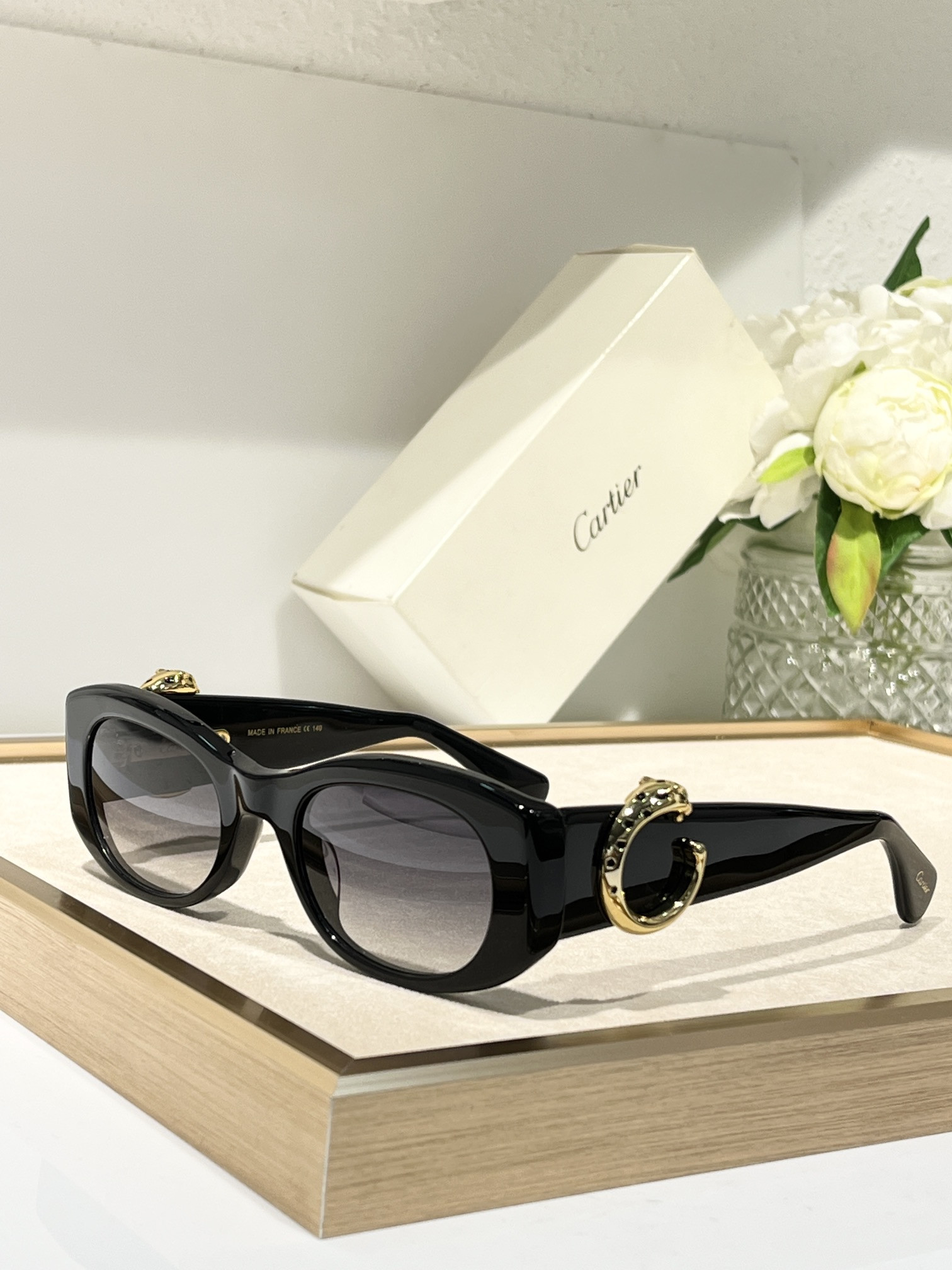 Cartier Glasses Narrow frame 51-21-145 - Image 9