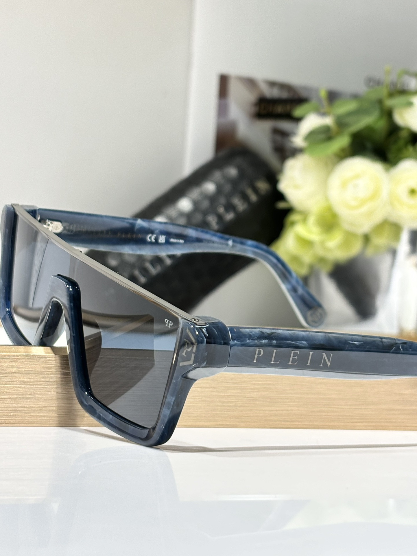 Philipp Plein Glasses SPP006 53-18-145 - Image 9