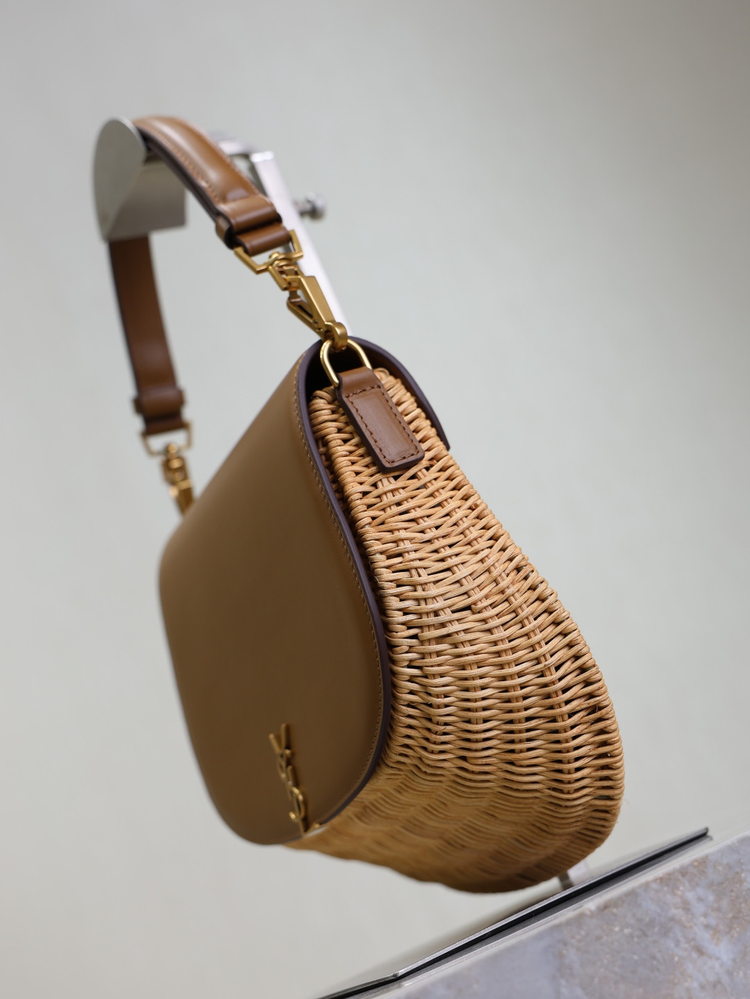 YSL Mini VOLTAIRE top handle bag in osier 20x22x7.5cm - Image 5