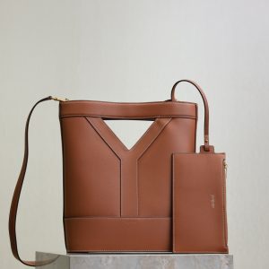 YSL Y small bucket in leather 23x29.5x3-8.5cm