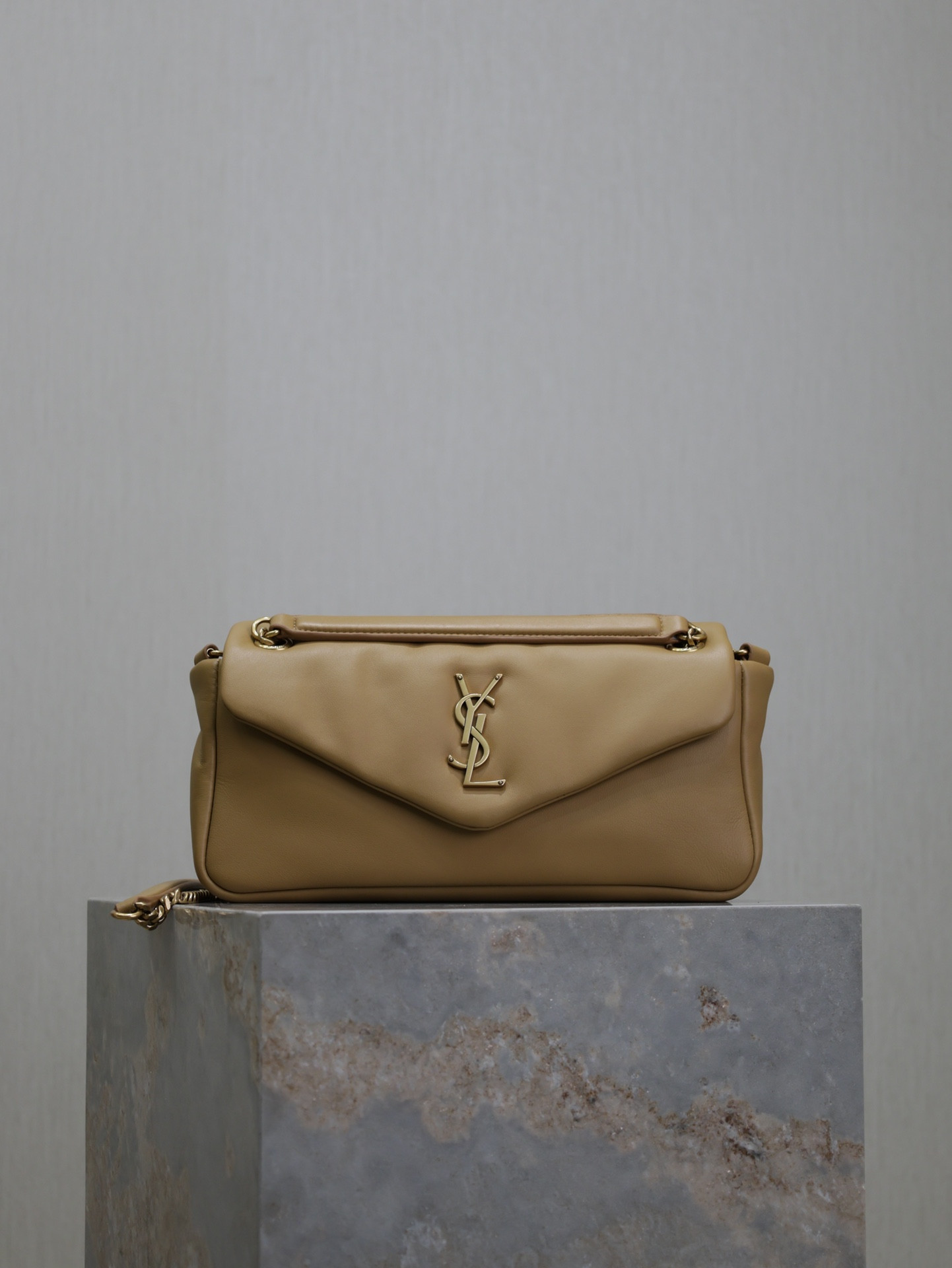 YSL CALYPSO small in plunged lambskin 26x14x7cm - Image 2