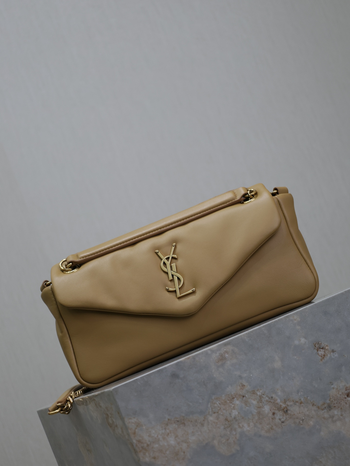 YSL CALYPSO small in plunged lambskin 26x14x7cm - Image 3