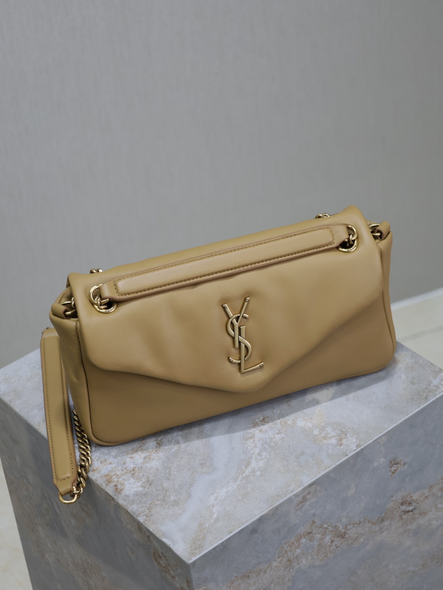 YSL CALYPSO small in plunged lambskin 26x14x7cm - Image 11