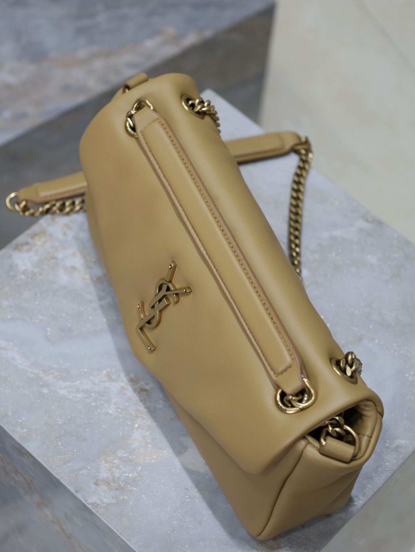 YSL CALYPSO small in plunged lambskin 26x14x7cm - Image 12