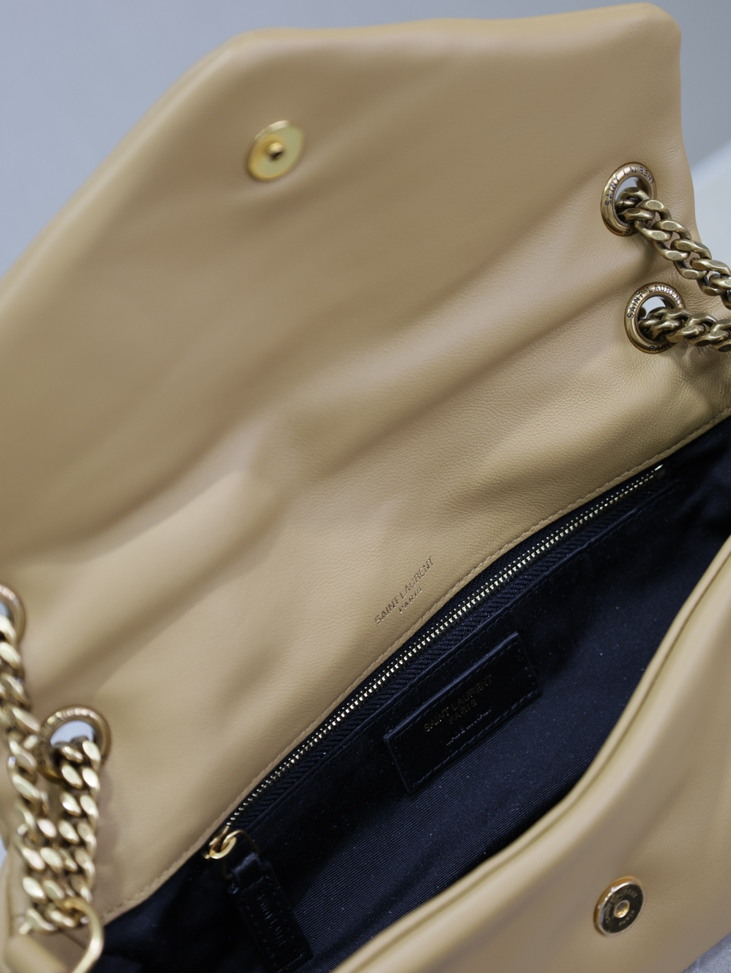 YSL CALYPSO small in plunged lambskin 26x14x7cm - Image 15