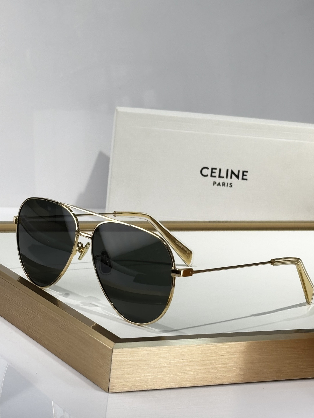 Celine Aviator Sunglasses CL40062 61-12-145 - Image 5