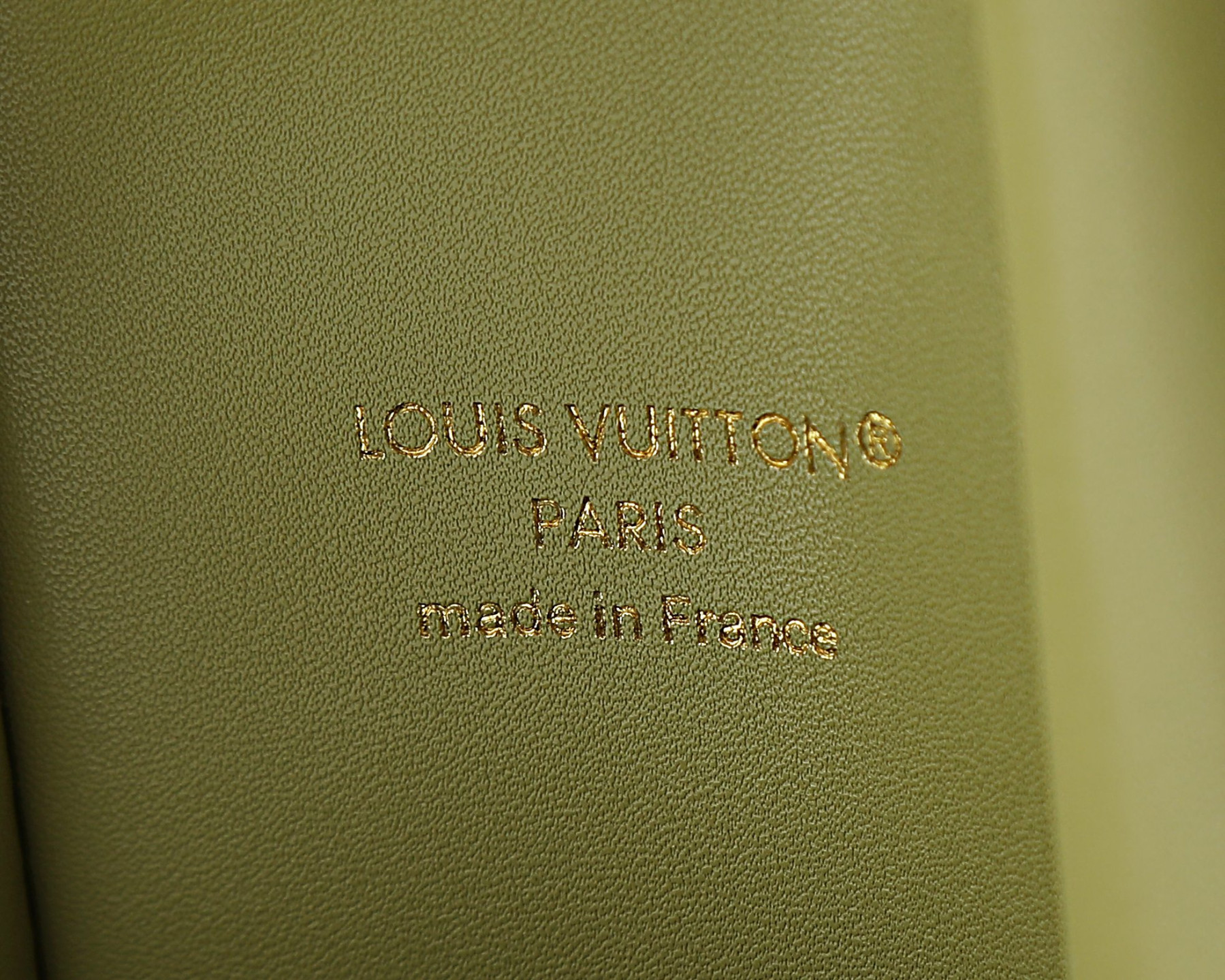 LV Side Trunk MM East West M27451 28x15x7cm - Image 10