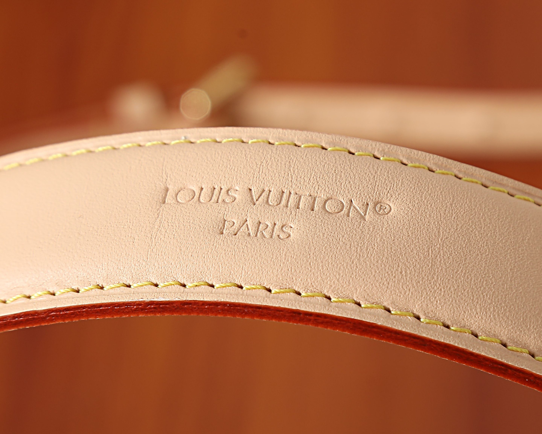 LV Side Trunk MM East West M27451 28x15x7cm - Image 14